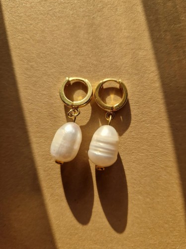 Złote kolczyki z perełką kroplą Pearl Drops srebro 925