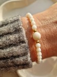 bransoletka z bialego koralu.jpg