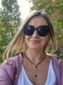 Elegancki zestaw biżuterii z granatów i czarnych pereł - naszyjnik i  bransoletka