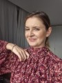 Wzorzysta bransoletka z szarych pereł, korali i szafirów z zawieszką
